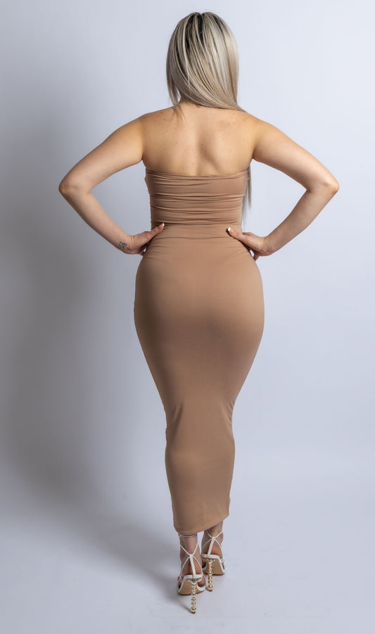 Rosé Chic Maxi Dress Nude - Amarzi Boutique